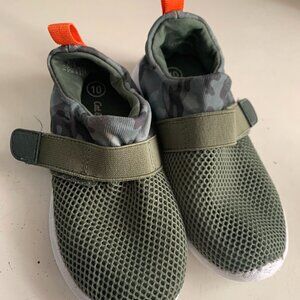 Cat & jack shoes Size 10 Boy’s Green